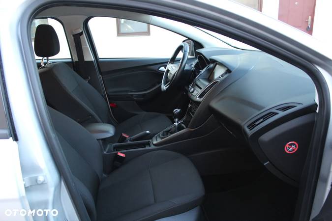 Ford Focus 1.5 TDCi ECOnetic 88g Start-Stopp-System Trend - 28