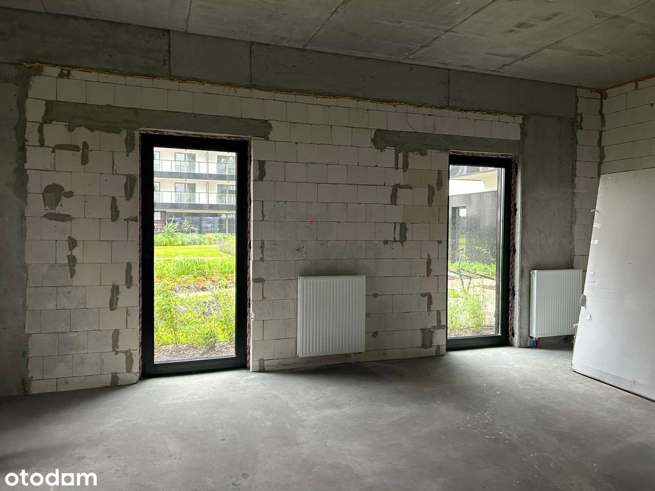 Doskonale wyeksponowany lokal przy Al. Krakowskiej - Pełny obrazek: 5/6