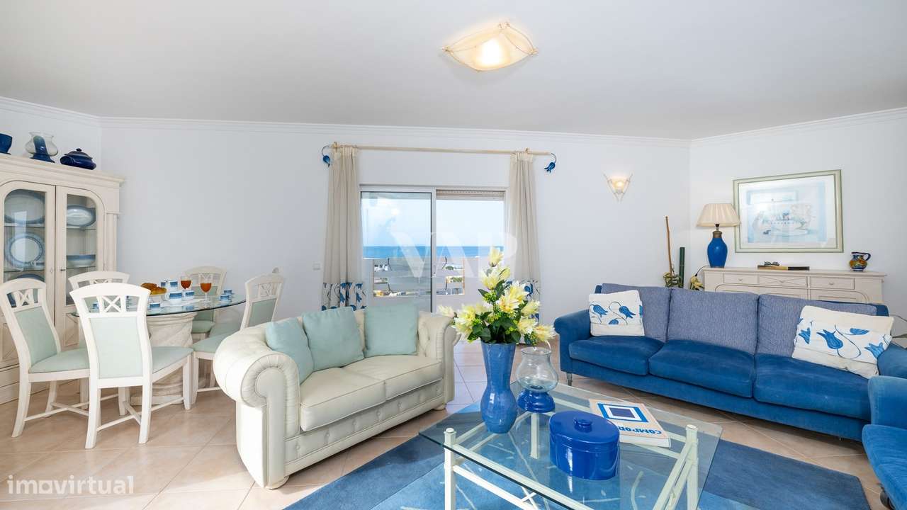 Apartamento T3 com Vista Mar na Quinta do Romão, Quarteira-0