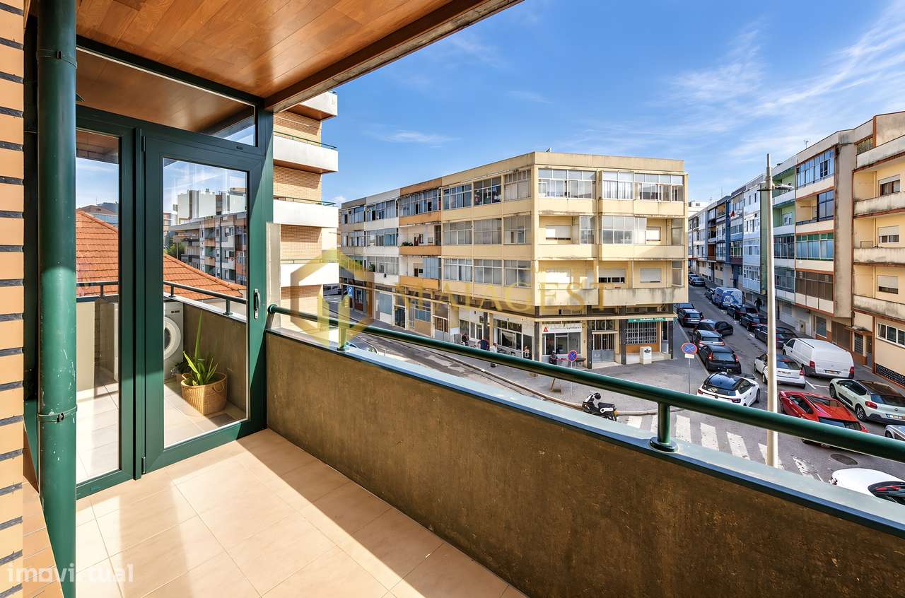 Apartamento T2+1 com Suite e Varanda no Centro de Gaia-32