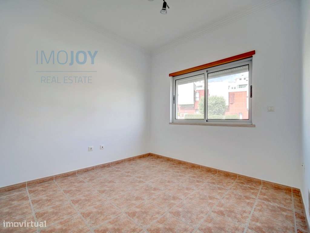 Moradia T5 com Garagem em Corroios - Grande imagem: 5/32