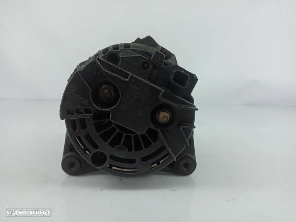 Alternador Opel Movano Caixa (X70) - 3