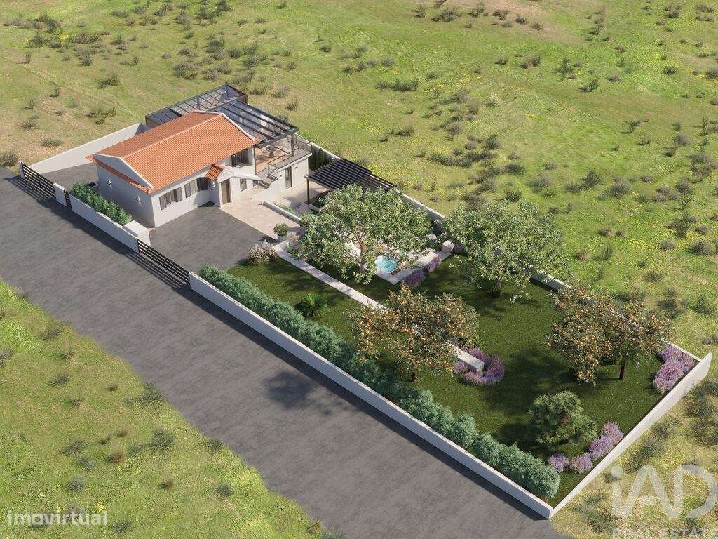 Casa tradicional T3 em Lourinhã e Atalaia de 109,00 m2 - Grande imagem: 2/21