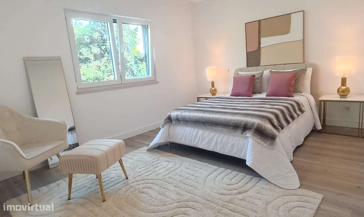 T3 Na Rua Da Republica Da Bolivia Benfica Lisboa