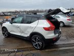 Volvo XC 40 - 4