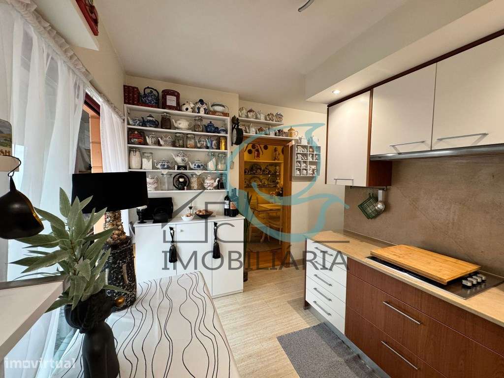 T3 de Luxo com Piso Privativo, Varandas Panorâmicas, Garagem Dupla ...-13