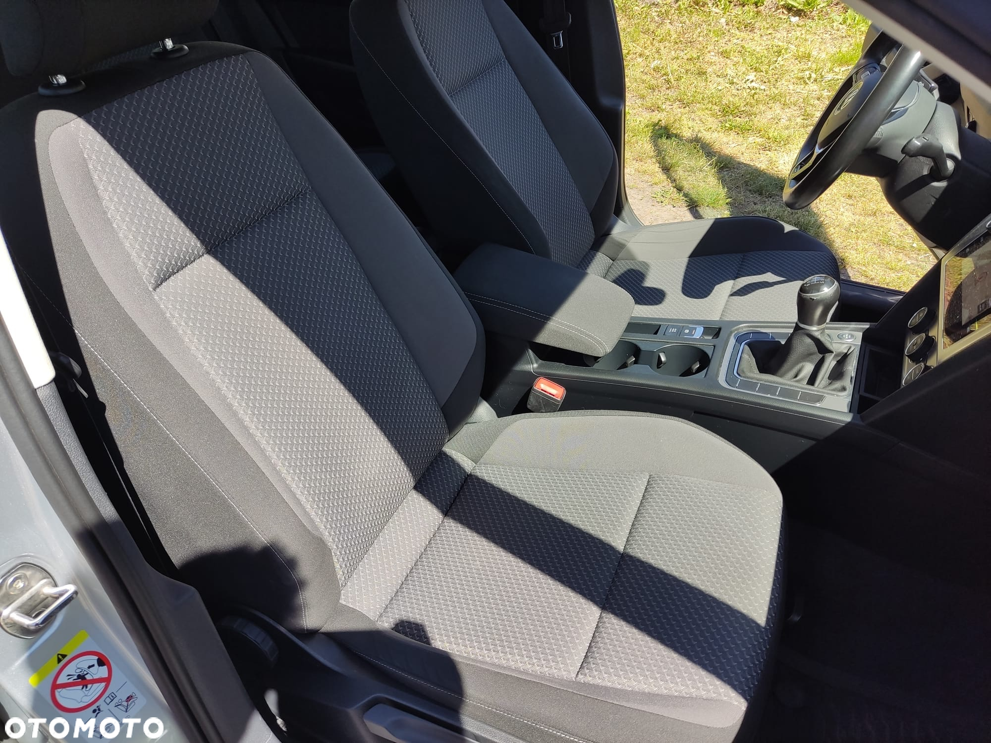 Volkswagen Passat 2.0 TDI BMT Comfortline - 21