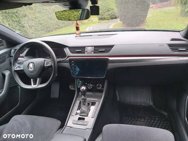 Skoda Superb 2.0 TDI Sportline DSG - 7