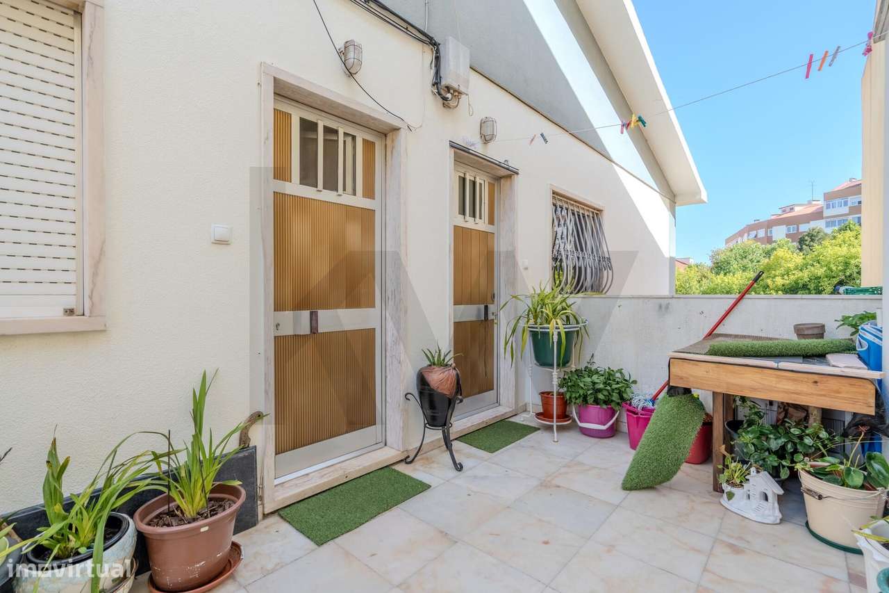 Prédio Urbano para Reabilitação - Excelente Oportunidade de Investimen - Grande imagem: 4/25