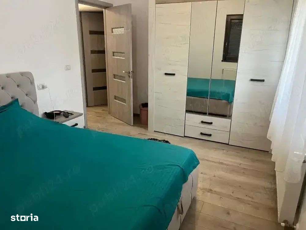 CASA DE VANZARE - ZONA NORD - PUNCT DE REPER LIVADA - Imagine principală: 4/12