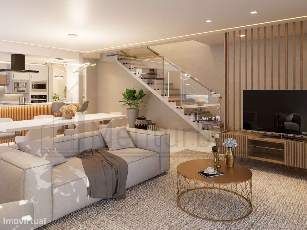 FANTÁSTICA MORADIA T4 - TIRES-7