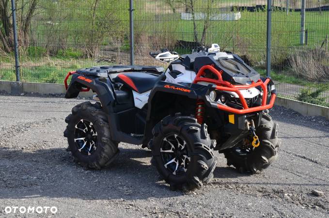 Can-Am Outlander - 1