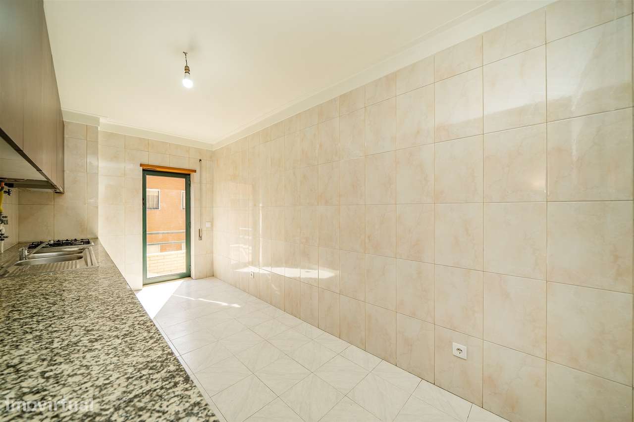 Apartamento T2 Venda em Braga (São José de São Lázaro e São João do So-14