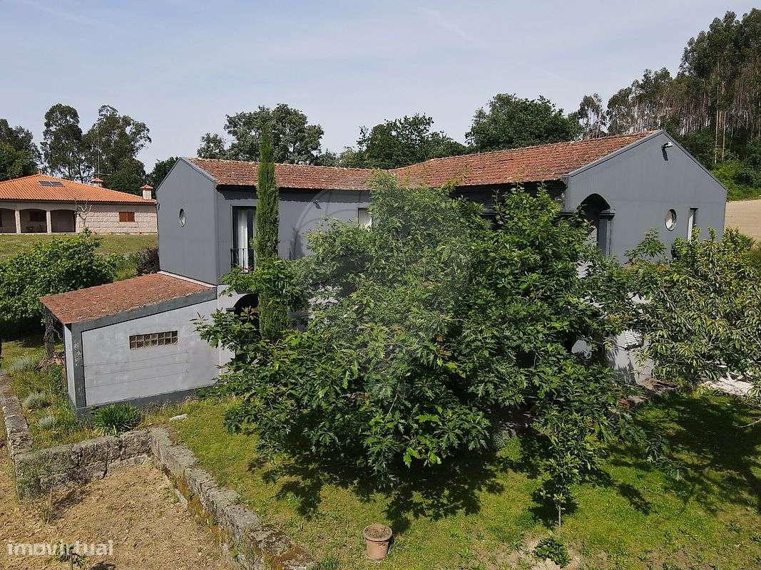Moradia T4 para venda-10