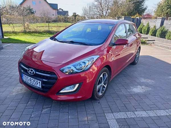 Hyundai I30 blue 1.6 CRDi Trend - 2