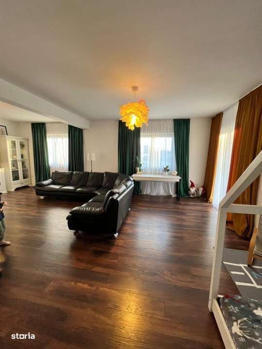 OportunitateII Casa individuala 298 mp utili, 665 mp  teren, Radauti - Imagine principală: 3/14