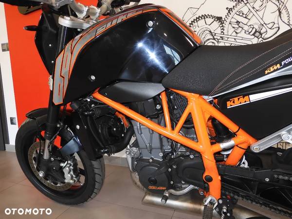 KTM Duke - 25