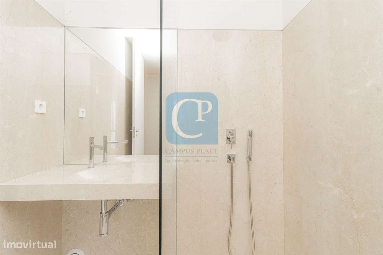 Moradia nova V5 à Avenida dos Combatentes no Bonfim, Porto-29