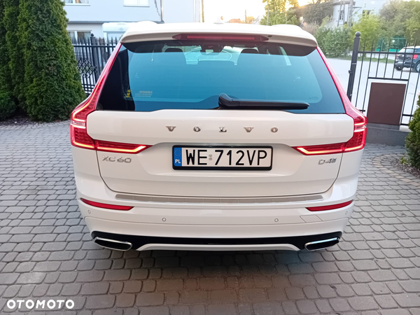 Volvo XC 60 D4 SCR R-Design - 6