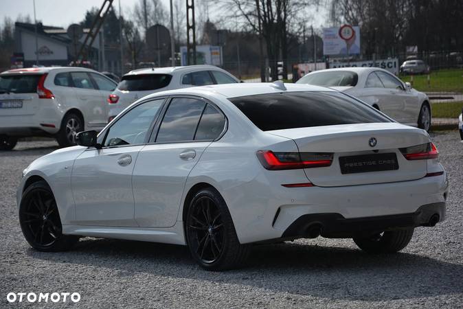 BMW Seria 3 320d xDrive mHEV M Sport - 7