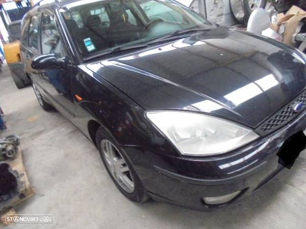 Ford Focus 1.8 TDCI de 2002 para peças - 3