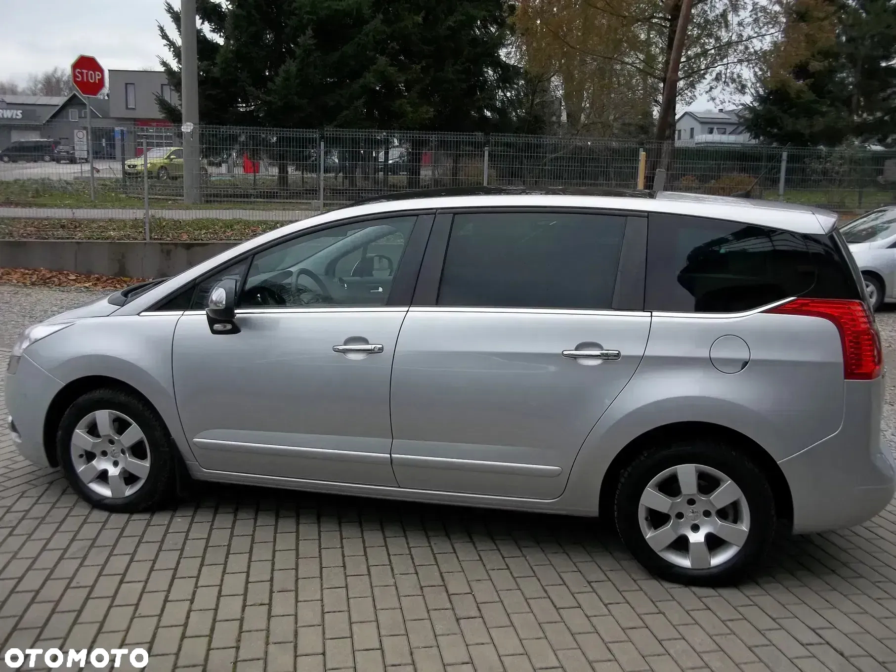 Peugeot 5008 1.6 HDi Trendy - 4