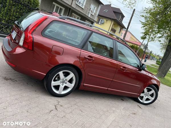 Volvo V50 D2 Summum - 13