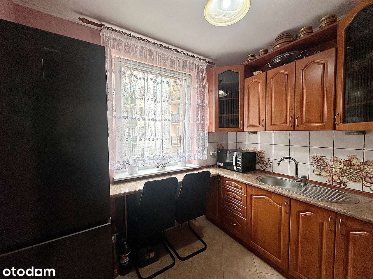 Nowoczesna kawalerka z balkonem, gotowa do wprowadzenia-4