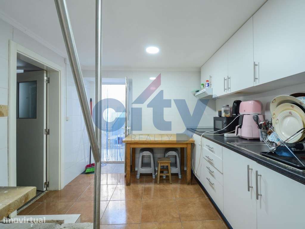 Moradia T2 c/ Terraço e Espaço Exterior | Tramagal, Abrantes-9