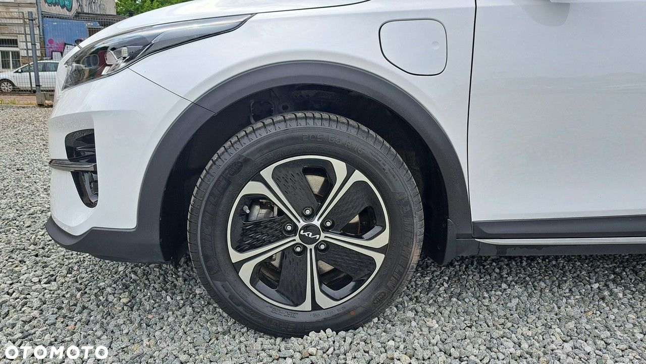 Kia XCeed - 11