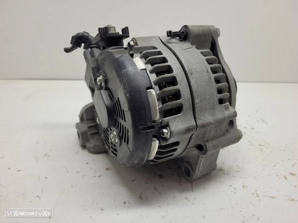 Alternador BMW 1 LCI [F20/F21] 14/16D B37 REF: 8626086 (2014-) - 3