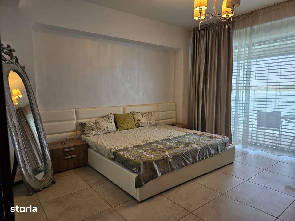 Apartament deosebit , vedere frontala catre Lac-centrul statiunii Mama-9