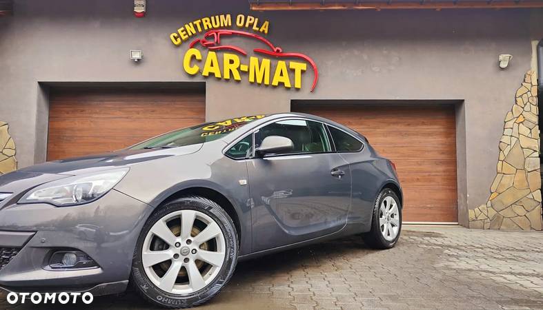 Opel Astra GTC 1.4 Turbo - 2