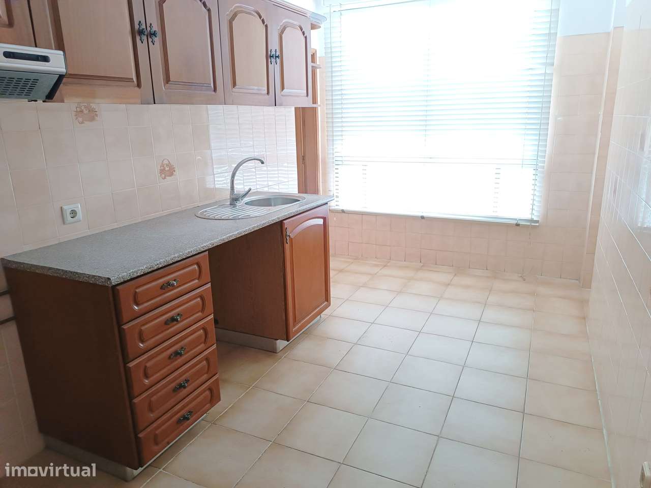 Apartamento T2 em Coimbra (Urbanização Quinta D. João)-10