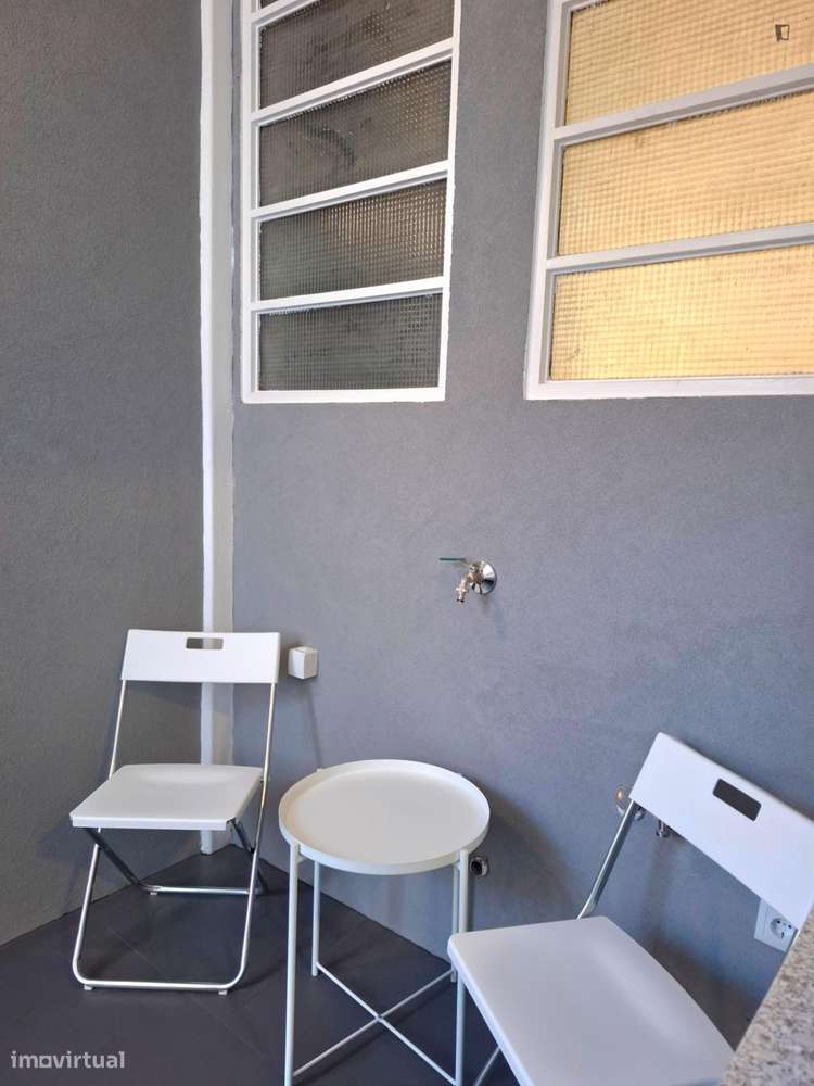 Quarto - localizado em Rio Tinto Porto - Grande imagem: 4/6