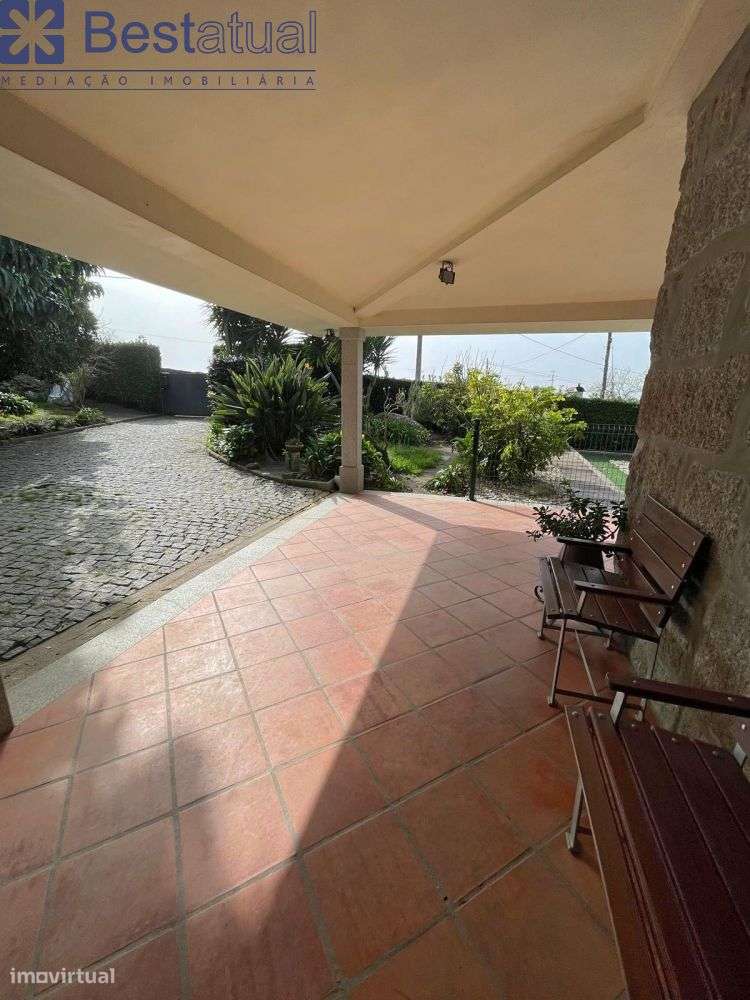 Moradia T4 Isolada - 5 min. Centro Sto. Tirso-21