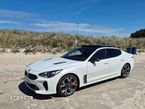 Kia Stinger - 4