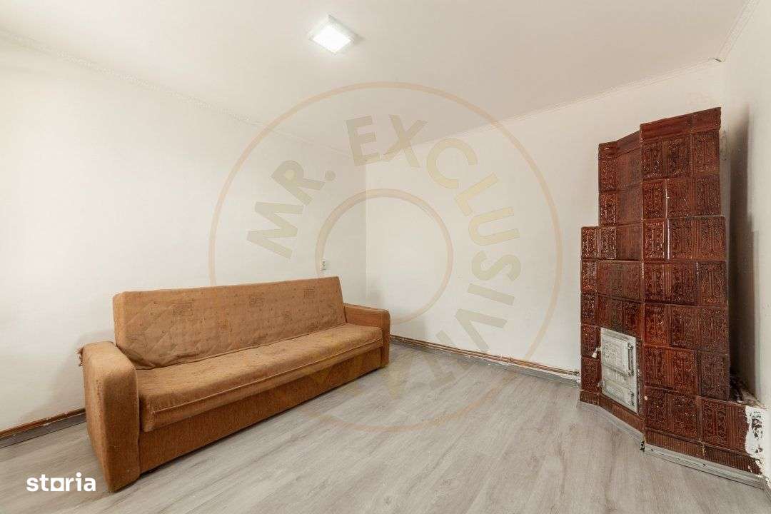 Oportunitate rara! Casa cu curte la munte-Campulung Muscel! - Imagine principală: 2/16