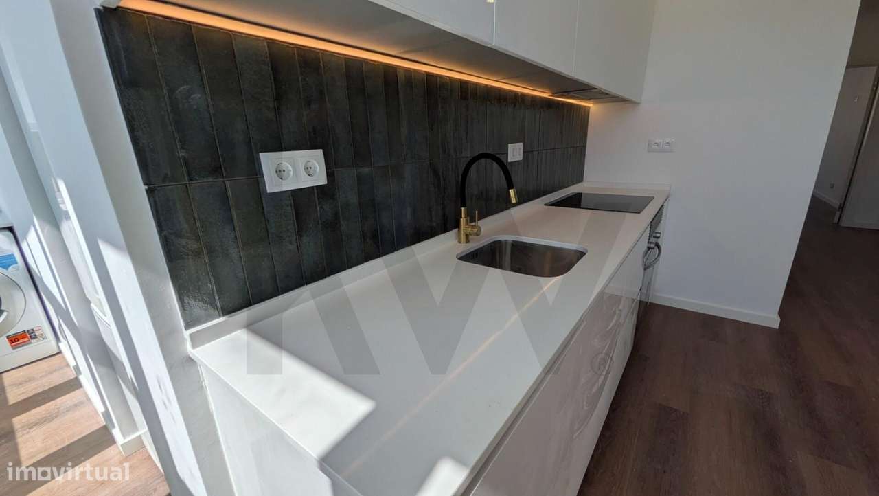 Oportunidade Imperdível - Apartamento T2 - Em remodelação-5