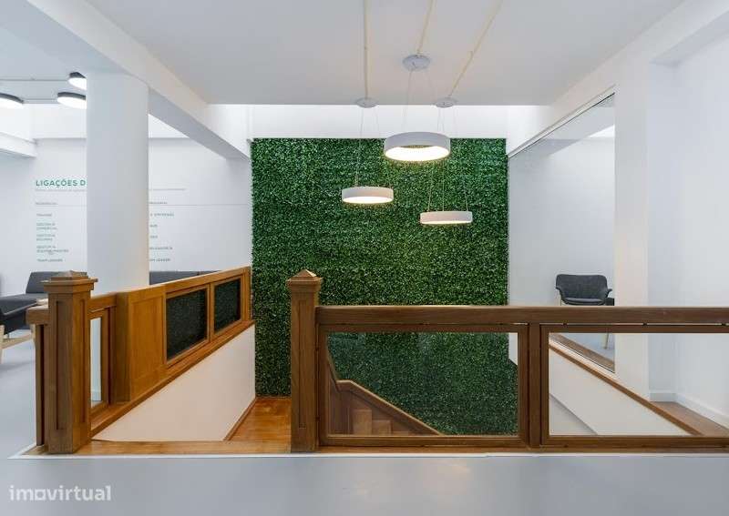 Loja Comercial com Potencial Único – Ferreira Lapa / Bom Sucesso, Port-20