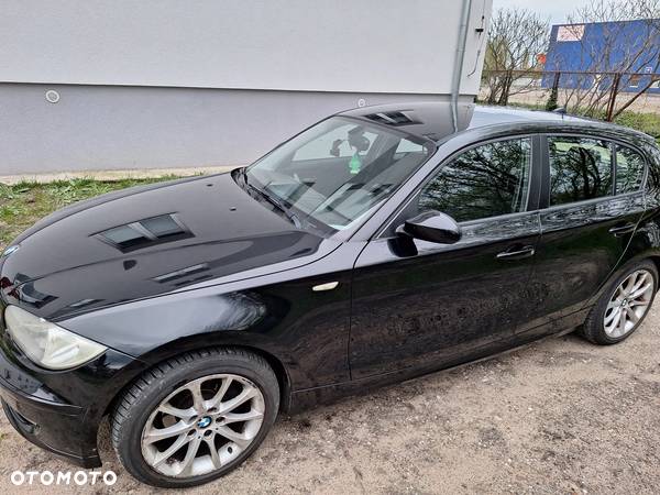 BMW Seria 1 118i - 22