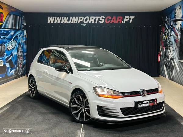 VW Golf 2.0 TSi GTi Performance - 1