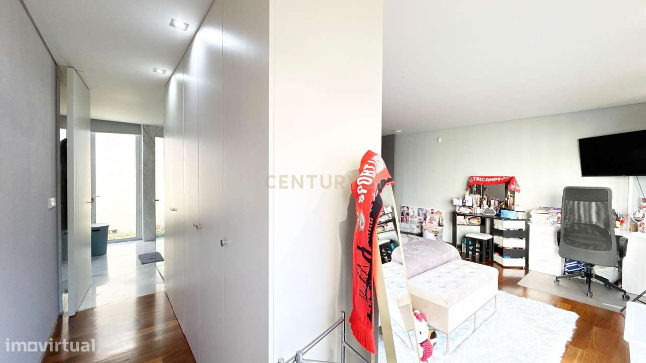 Moradia Térrea de Luxo com Piscina Aquecida e Jacuzzi a 2 km da Praia-40