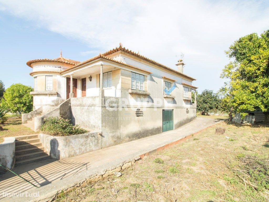 Casa de arquitetura tradicional portuguesa