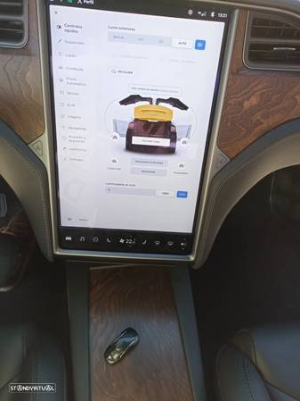 Tesla Model X 100 kWh Long Range AWD - 5