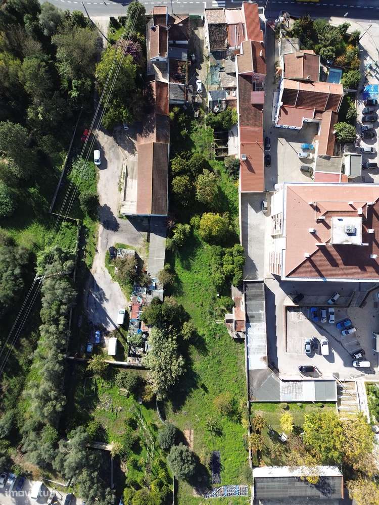 Terreno Misto com Elevado Potencial de Investimento - Grande imagem: 4/31