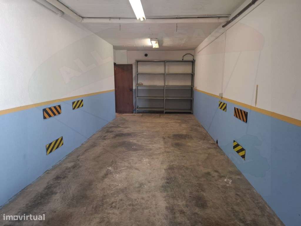 Garagem fechada Tapada Mercês Sintra - Grande imagem: 4/11