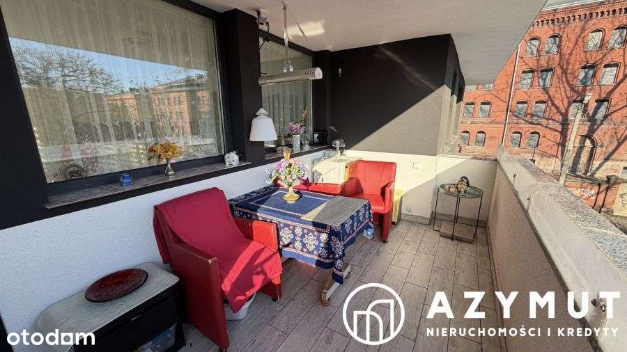 Mieszkanie z tarasem i garażem-12