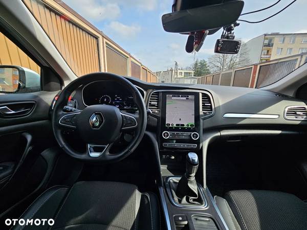 Renault Megane 1.3 TCe Intens - 10