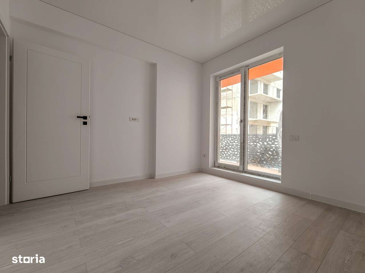 Studio 44mp premium luminos cu terasa si dormitor-incalzire pardoseala-6
